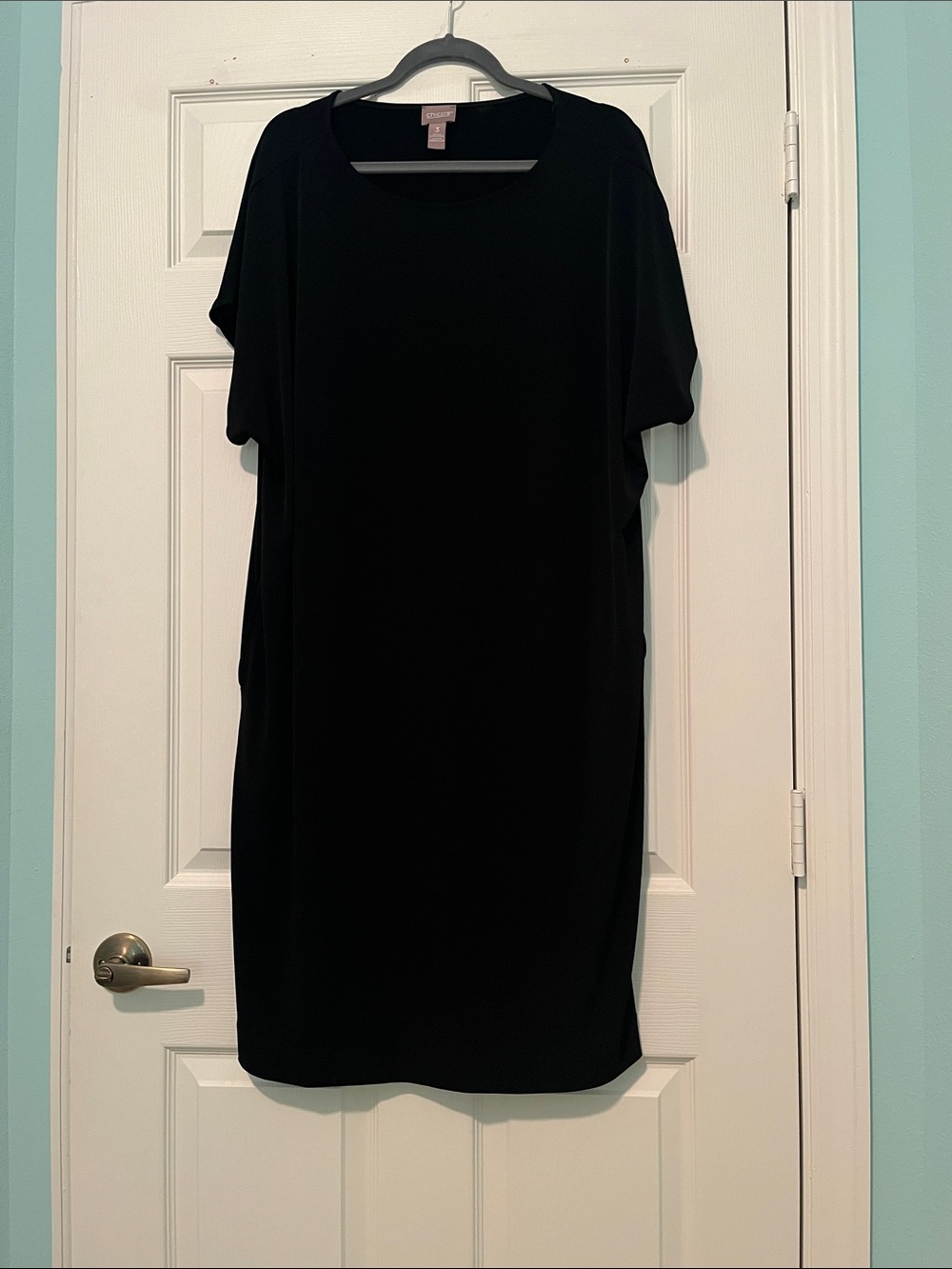Black Short-Sleeve Shift Dress